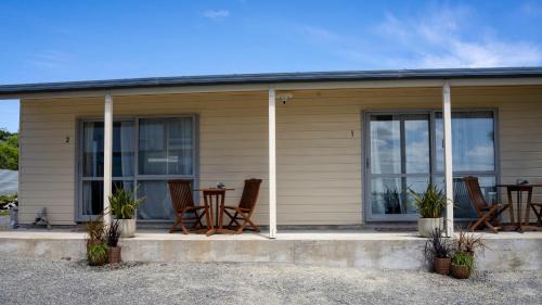 Bluff Apartment | RUA at Bluff