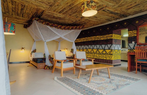 Idodi Cabin | RUAHA HILLTOP LODGE