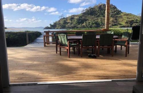 Pataua House | Ruahau - Pataua South -Absolute Waterfront