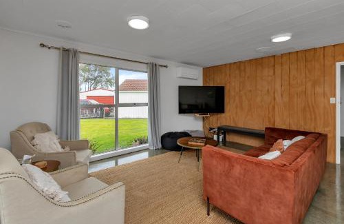 Ruakaka House | Ruakaka Coastal Reserve Retreat