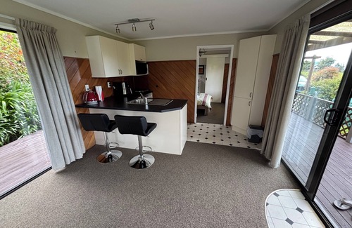 Ruakaka Cottage | Ruakaka Retreat, heavenly views.