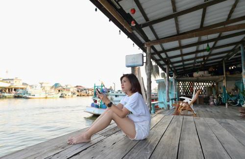 Pak Nam House | Rub Lom Chom Klong Homestay