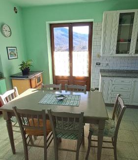 Roccasparvera House | Rubattiera casa vacanze