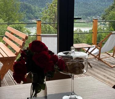 Solina House | RUBIESZCZA domki z widokiem na jezioro
