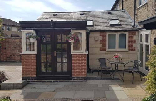 Irthlingborough Bed & Breakfast | Ruby Cottage
