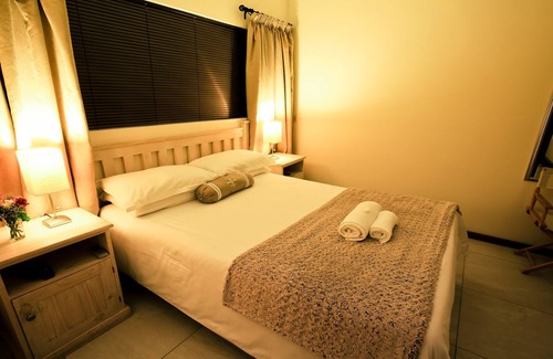 Berea Bed & Breakfast | Ruchlaw Clivia Bedroom Unit