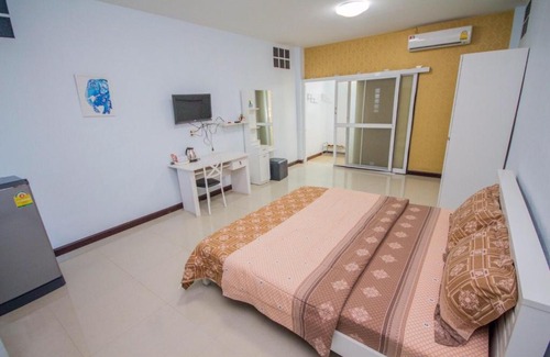 Nai Mueang House | Ruen Aiyara Apartment