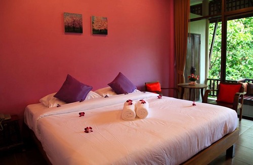 Pak Kret Hotel | Ruen Pruksa Boutique Resort