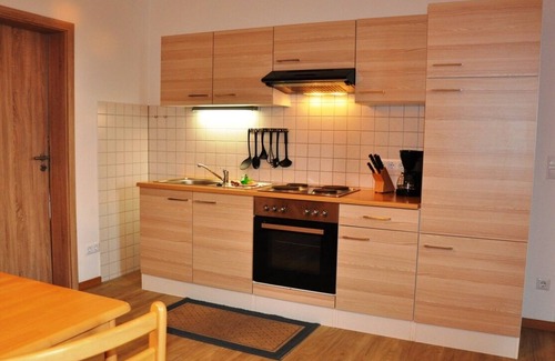 Mariendorf Apartment | Rugapart Fewo 1 im Haus 1 Erdgeschoss mit Terrasse auf der Halbinsel Mönchgut