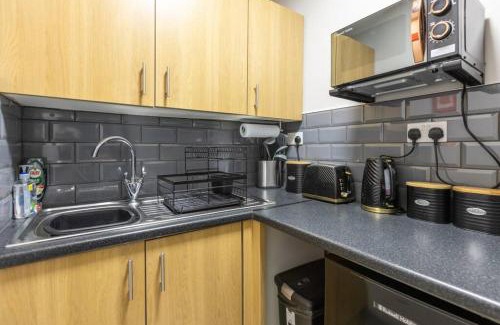 Rugby Villa | Rugby Coach House, Central location, 5 star rating