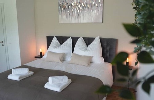 Krumpendorf am Woerther See Apartment | Ruhiges Apartment am Wörthersee mit Tiefgarage