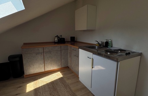 Reihen Apartment | Ruhige 60 m²-Ferienwohnung mit Self-Check-in und Terrasse