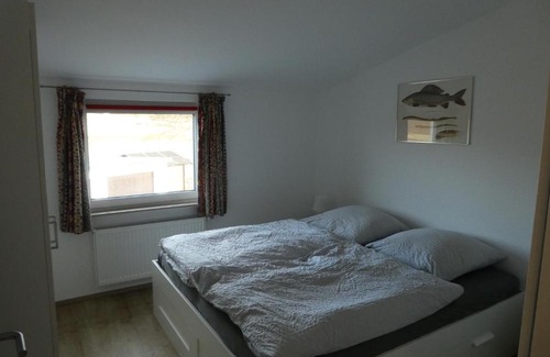 Laubach Apartment | Ruhige Ferienwohnungen mit Teichblick