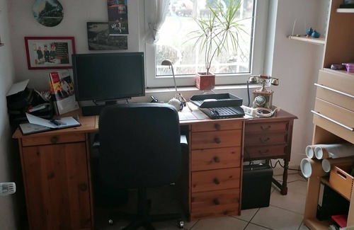 Dortmund Apartment | Ruhige, Renovierte Ferienwohnung im Grünen auf Feuerland -dortmund-