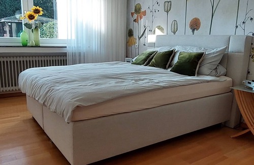 Kohlscheid Apartment | Ruhige Wohnung mit Terrasse und Garten, Direkt am Waldrand Gelegen