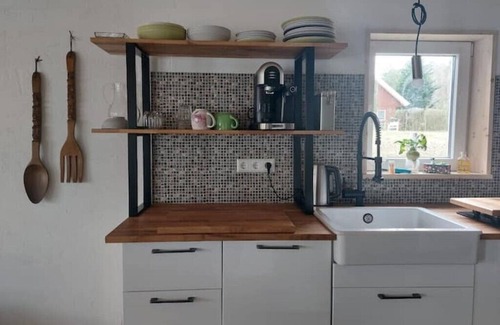 Friedland Apartment | Ruhiges Ferienappartment am See und Wirlpool