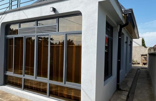 Bujumbura House | Ruhuka House