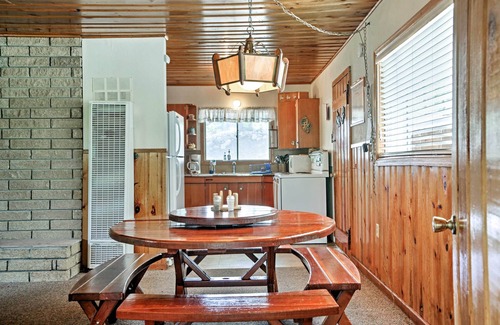 Ruidoso Cottage | Ruidoso Cabin w/Sunroom, Surrounded By Wildlife!