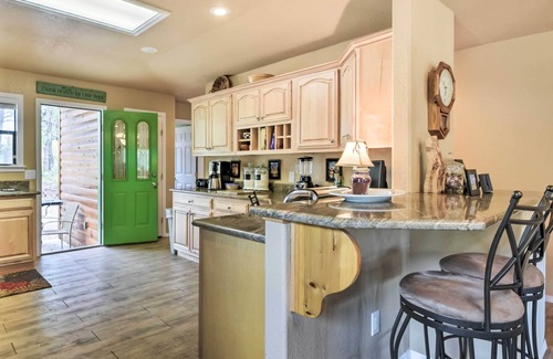 Ruidoso House | Ruidoso Home w/Deck & Grill, Near Grindstone Lake