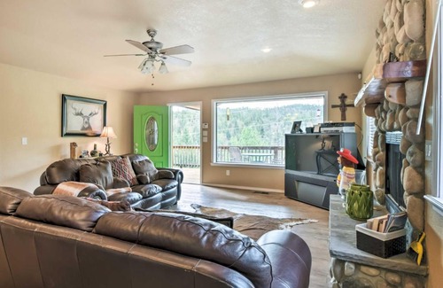 Ruidoso House | Ruidoso Home with Deck and Grill, Near Grindstone Lake