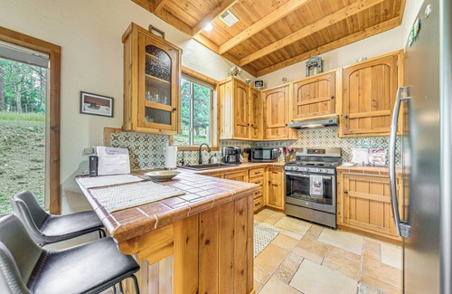 Ruidoso House | Ruidoso Retreat w/Hot Tub & Patio!