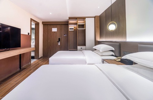 Sanyuanli Hotel | Ruifeng Hotel Railway Station Store