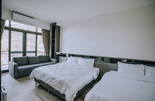 Meishan Bed & Breakfast | Ruili Tea Villa