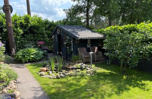 Markelo Apartment | Ruim chalet op een 5 sterren camping