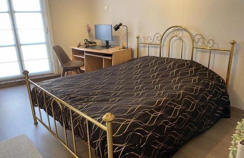 Wevelgem House | Ruime gedeelde woning met privé-kamer en modern comfort