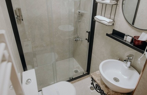 Odemis Hotel | Rukim Otel