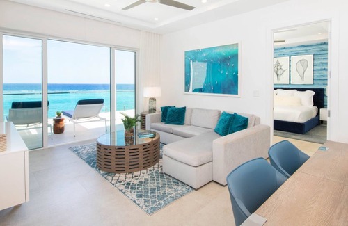Rum Point Condo | Rum Point Club Resort Luxury Beachfront Condos