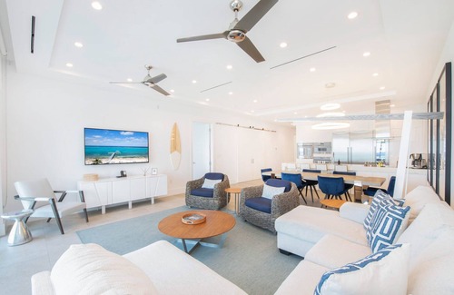 Rum Point Condo | Rum Point Resort #406 3BR Premium