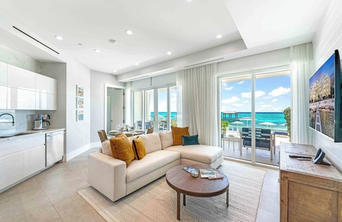 Rum Point Condo | Rum Point Resort: Family Suite, 1st Floor East