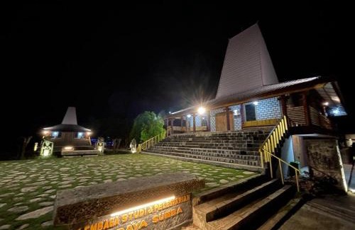 Tambolaka Hotel | Rumah Budaya Sumba