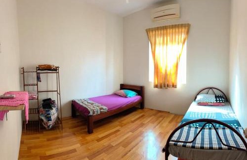 Muar District House | Rumah Bukit