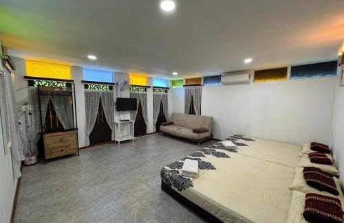 Kampung Bakar Kapor House | Rumah Inap Kampung Agong