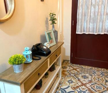 Banjarasri House | Rumah Paron Homestay Barat