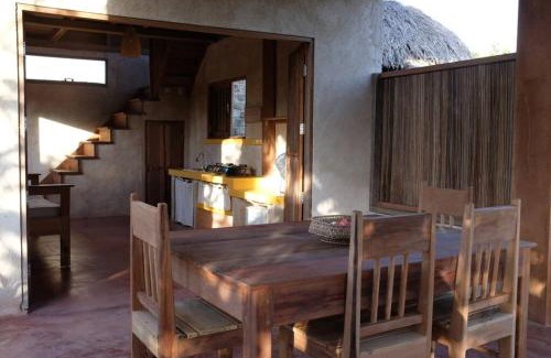 Rote Island Villa | Rumah Tinggi at Pachamama