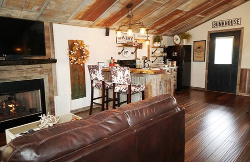 Harper Cabin | Run Away Ranch | Quiet and Peaceful Cabin
