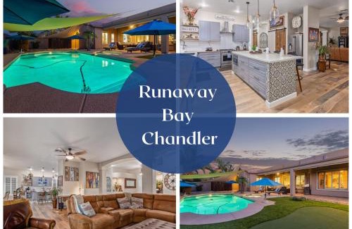Sun Groves House | Runaway Bay Chandler home