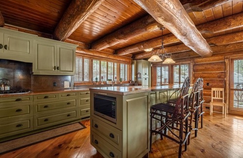 East Kootenay Apartment | Rundlestone Ridge | 13-Person Hot Tub | Ski-In/Out