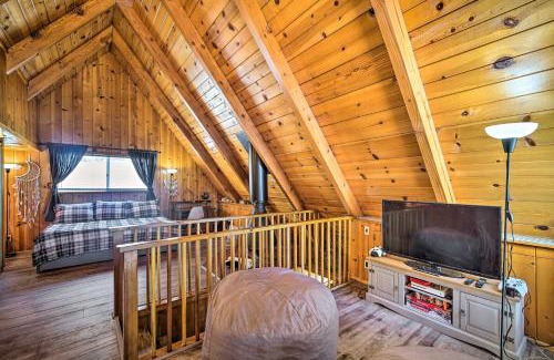 Running Springs House | Running Springs Cabin with Large Deck and View!