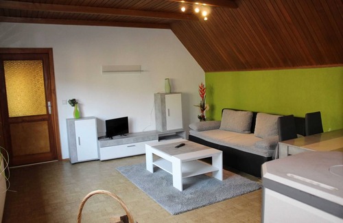 Mollensdorf Apartment | Ruppelts Ferienwohnung - SORRY FREE TRAVEL* - vacation apartment - online