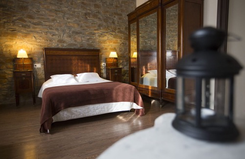 Santa Eulalia de Riuprimer Hotel | rural hotel La Torre del Vilar