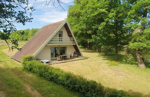 Chaillac Ski Chalet | Rural 2 bedroom fully equiped Chalet, 1 of 2, by lake near Chaillac sleeps max 6