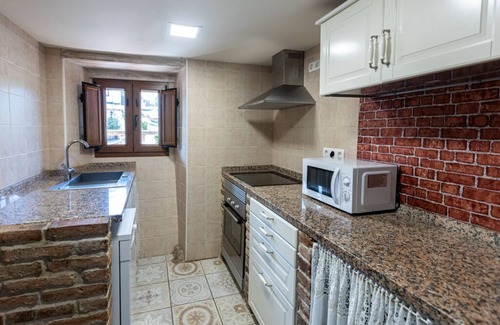 Soto de Cangas Cottage | RURAL ACCOMMODATION FLOREU DE REMIS