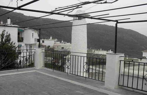 Bubion Cottage | Rural Accommodation El Romero for 5 people
