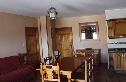 Bubion Cottage | Rural Accommodation El Romero for 9 people