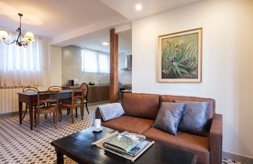 Muros de Nalon Apartment | Rural apartment in Muros de Nalón, with garden and 2km from Aguilar beach.