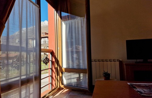 Espinama Apartment | Rural Apartment Forest View